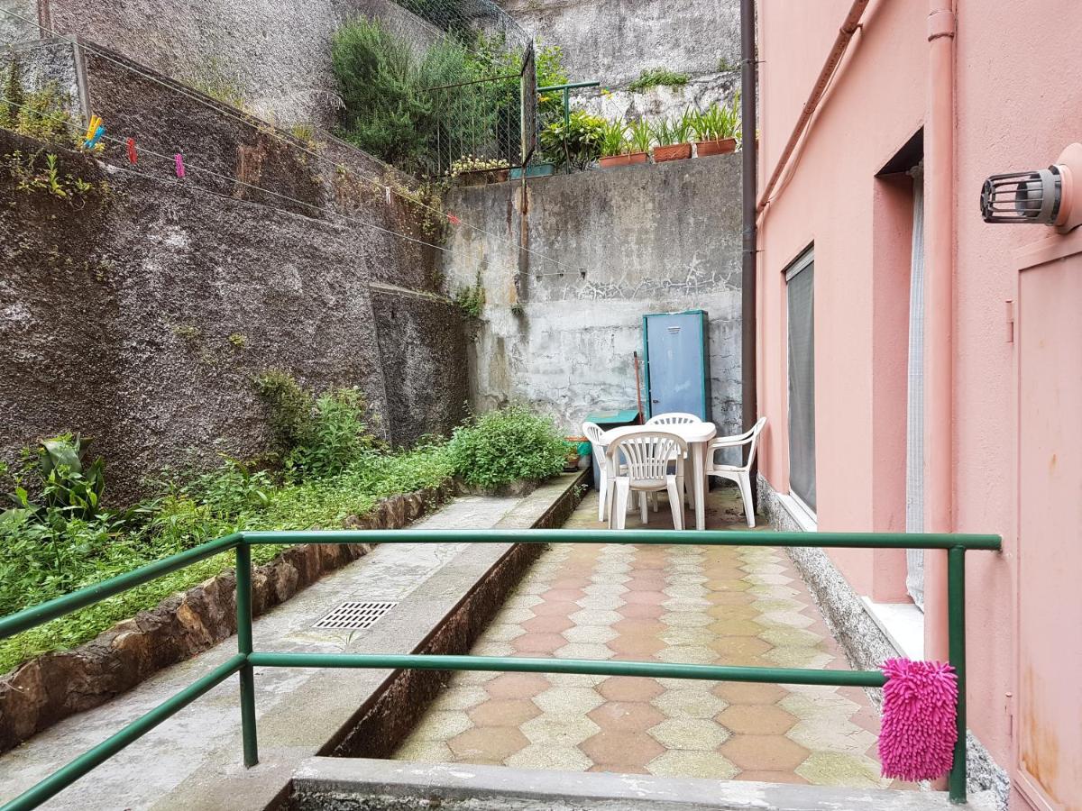 La Casa Di Ari Vicinissimo Ospedale Gaslini Genova Lägenhet Exteriör bild